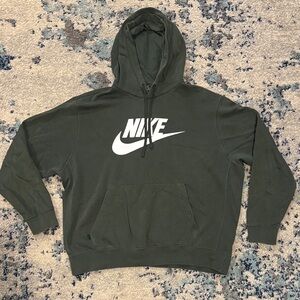 Nike Men's Dark Green Pullover Hoodie